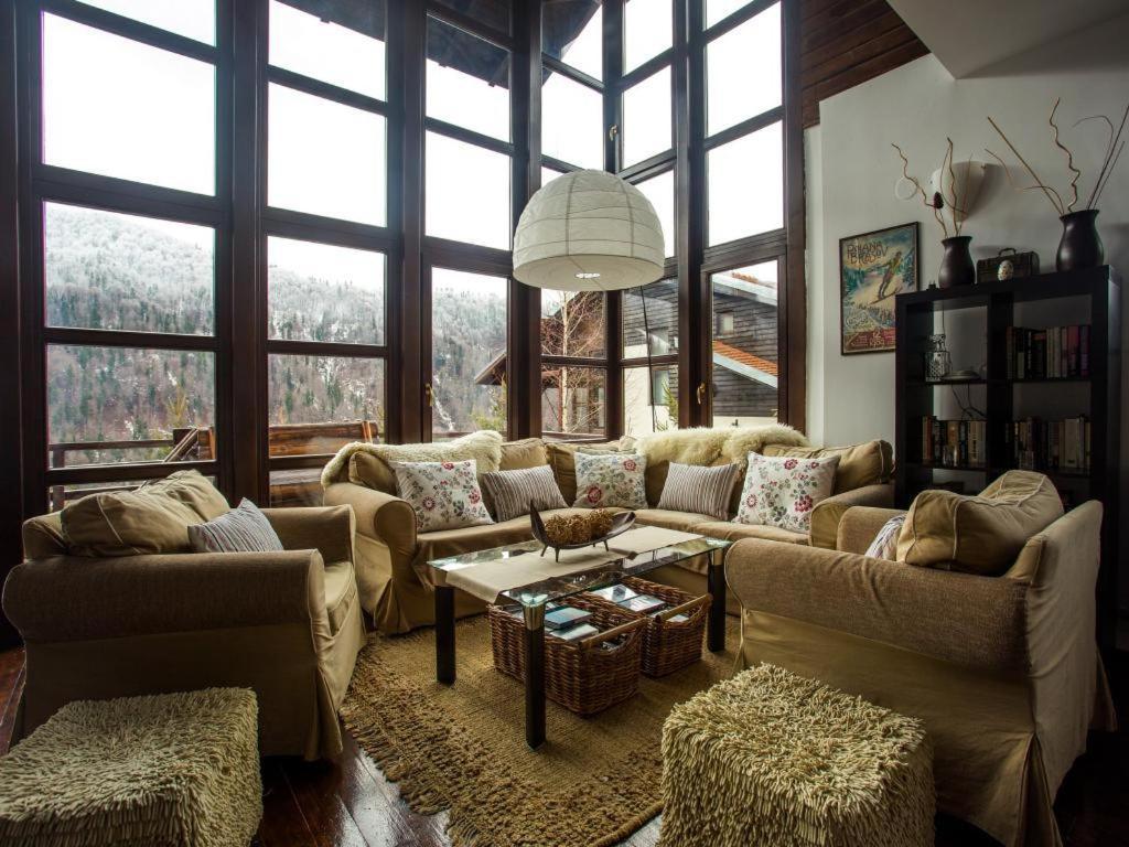 Vila Casa Ferica Azuga Exteriér fotografie