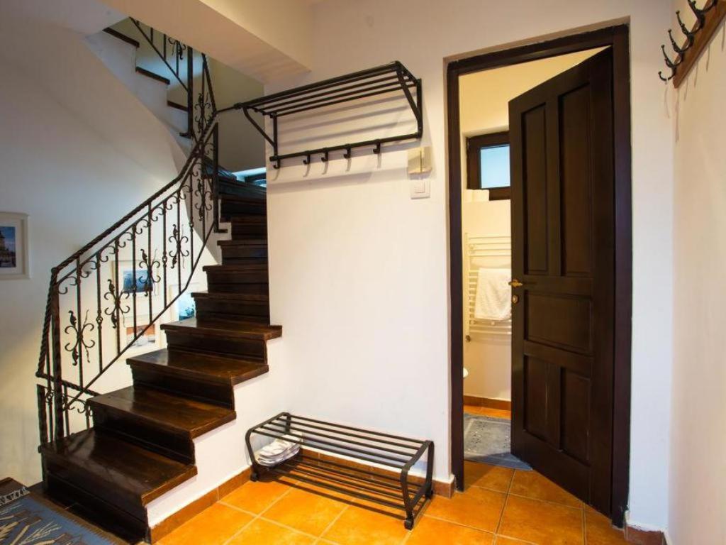 Vila Casa Ferica Azuga Exteriér fotografie